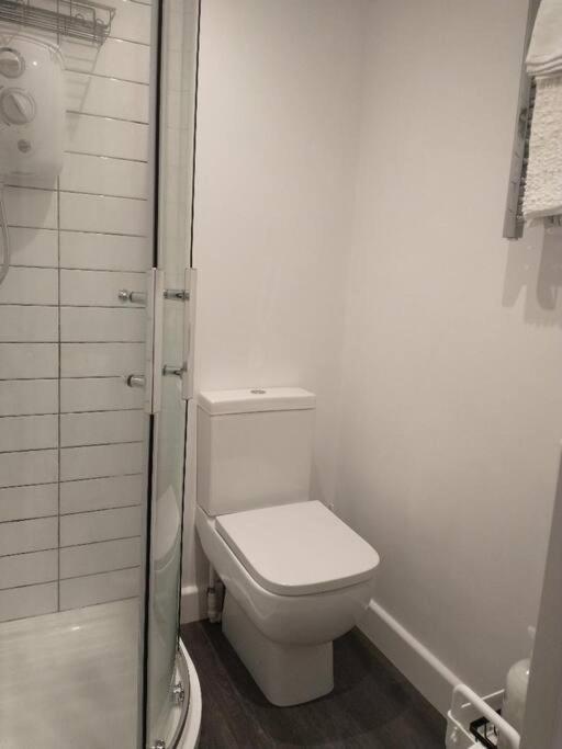 Cosy Garden Studio Room Minimum Two Night Booking Brighton Екстер'єр фото
